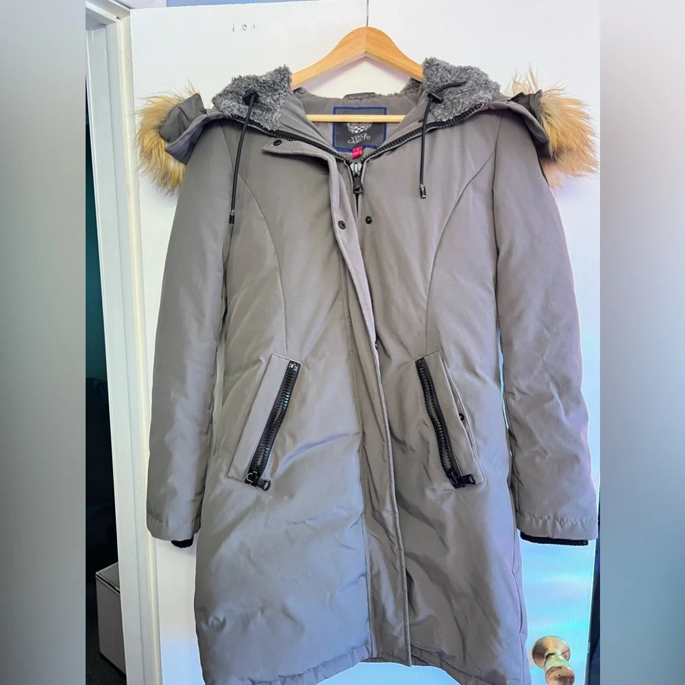 Vince Camuto Thigh Length Winter Coat in Grey Size S